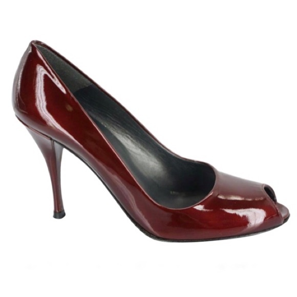 Stuart Weitzman Shoes - STUART WEITZMAN Sierra Patent Leather PeepToe Pum
